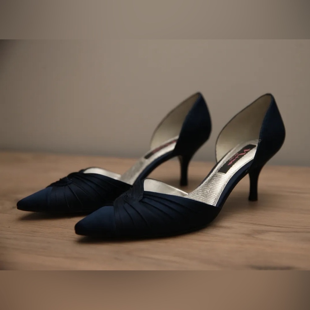 Nina Navy Blue Heels